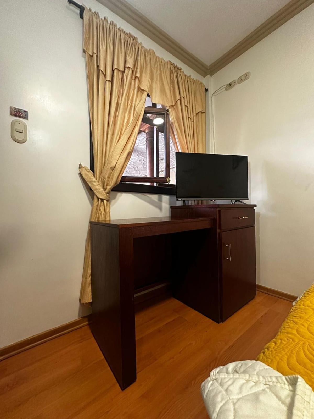 Hotel Coronel Cuenca Exterior photo